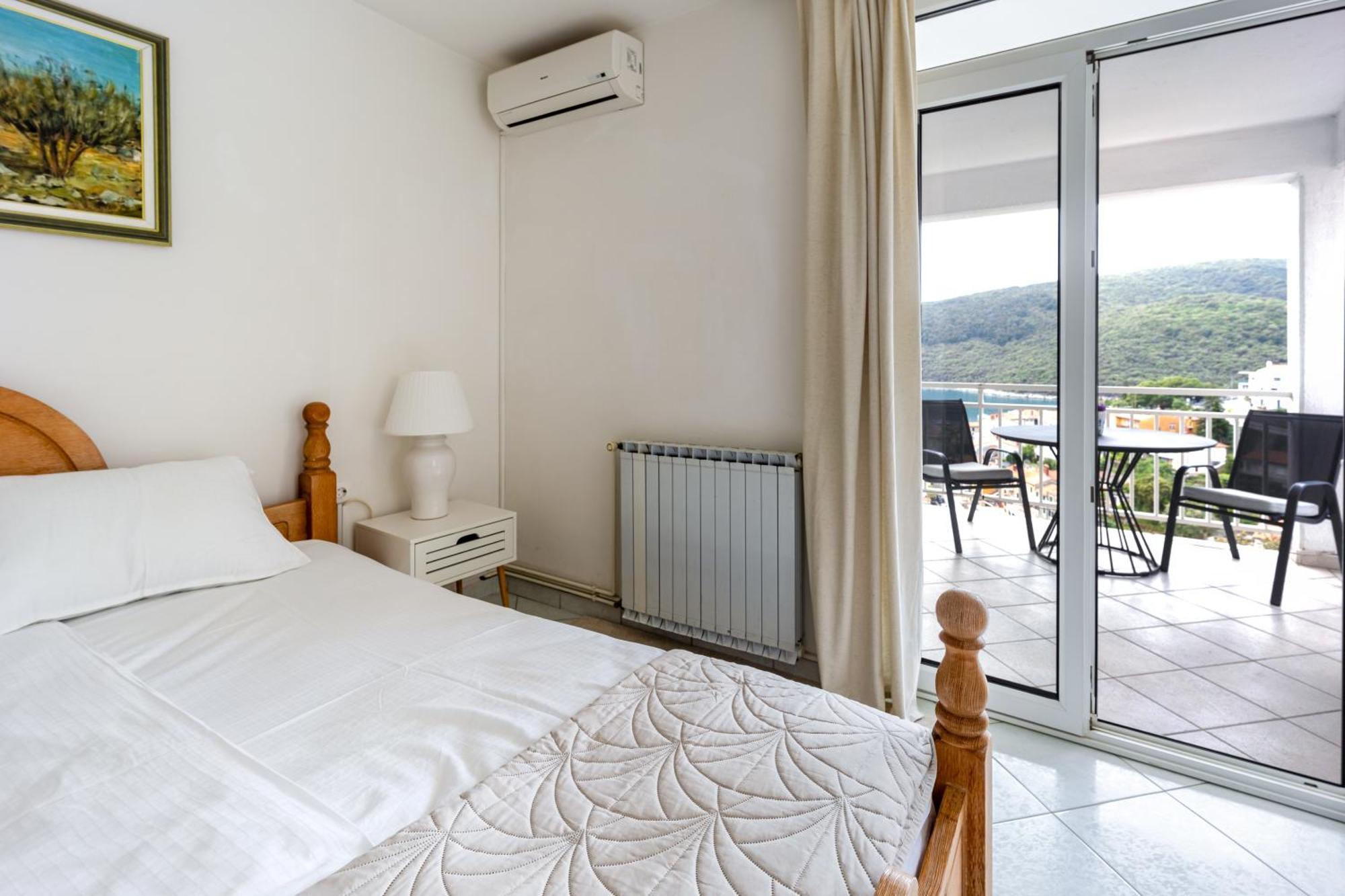 Apartments Sea View Rabac Room photo